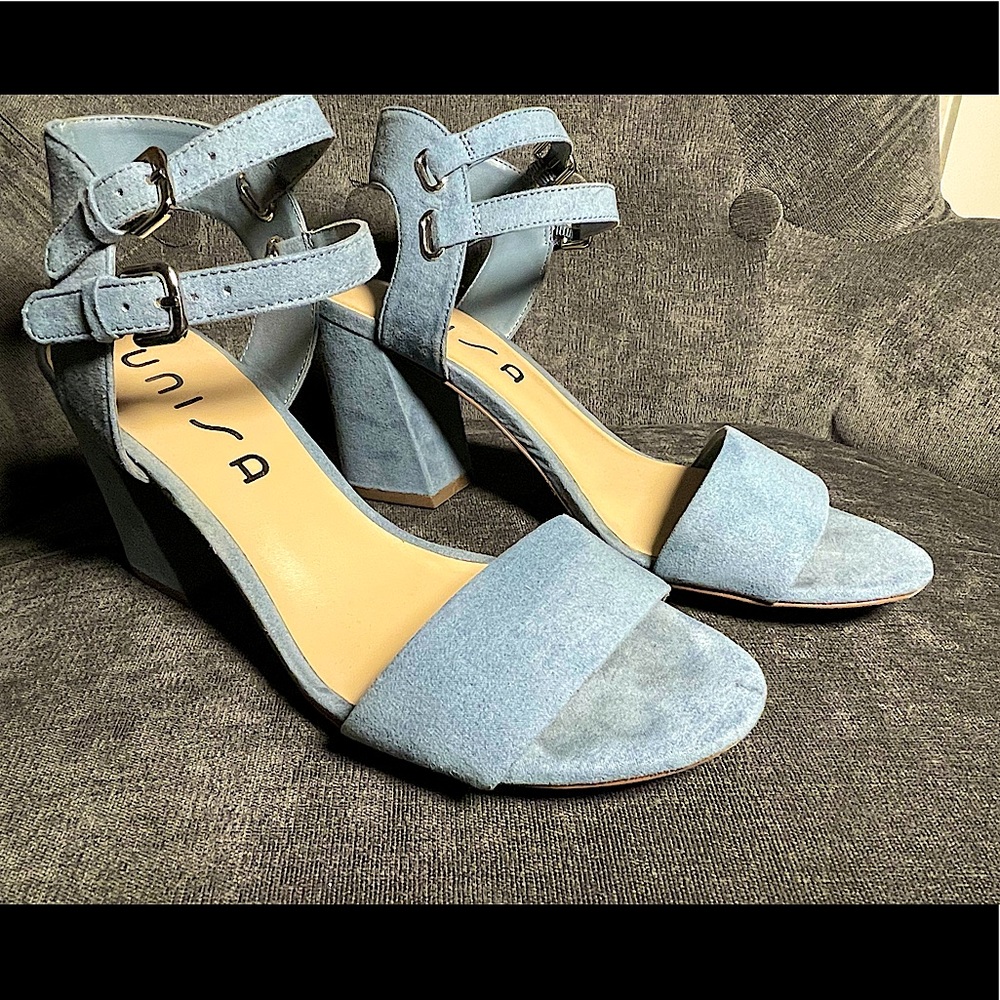 Unisa Dusty Blue Faux Suede Sandals